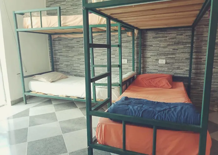 My In - Dive Center Hostel *